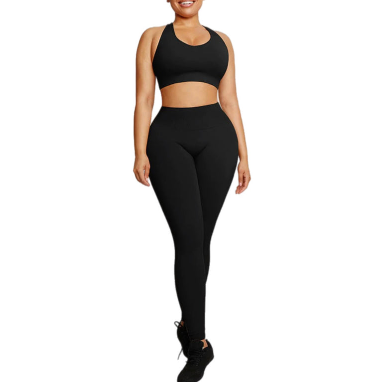 PF™ Ensemble Fitness Legging et Brassière