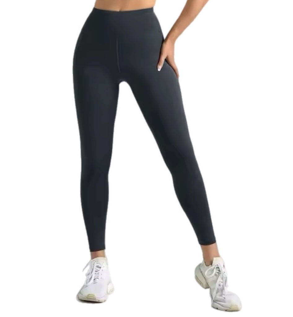 PF™ Lightweight Fitness Leggings